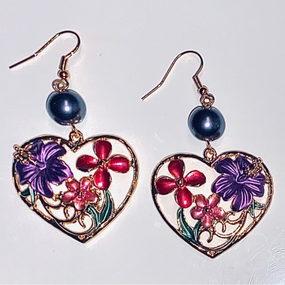 TRIO OF FLOWERS | Gold Tone Earrings French Hook Style